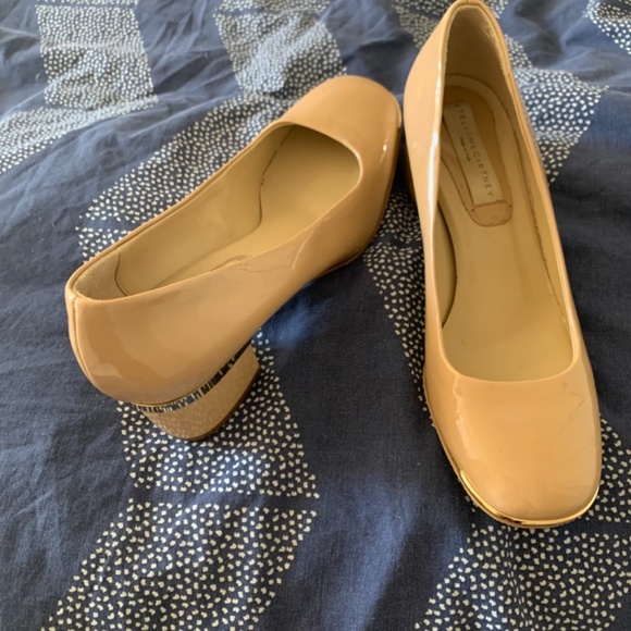 Stella McCartney patent leather low heel pump - Picture 4 of 10